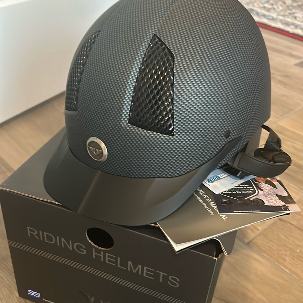 New Tuff RiderCarbon Fiber Riding Helmet M